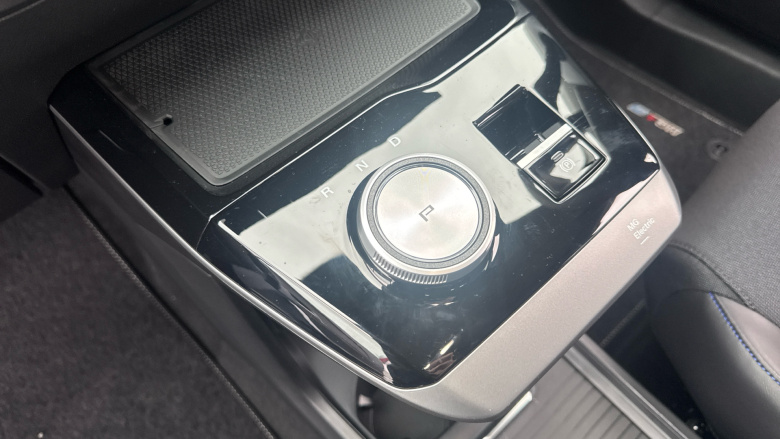 MG MG4 150kW Trophy EV Long Range 64kWh 5dr Auto Electric Hatchback